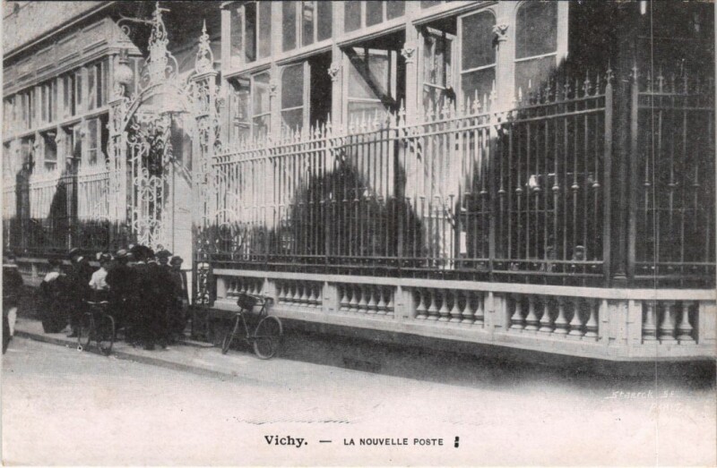 Carte postale ancienne Vichy La Nouvelle Poste France à Vichy
