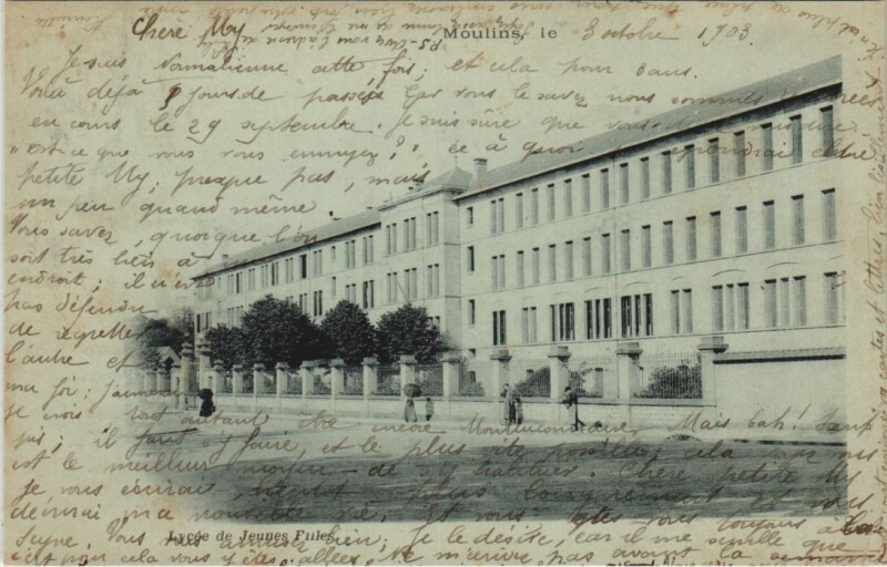 Carte postale ancienne Moulins Lycee de Jeunes Filles France à Moulins