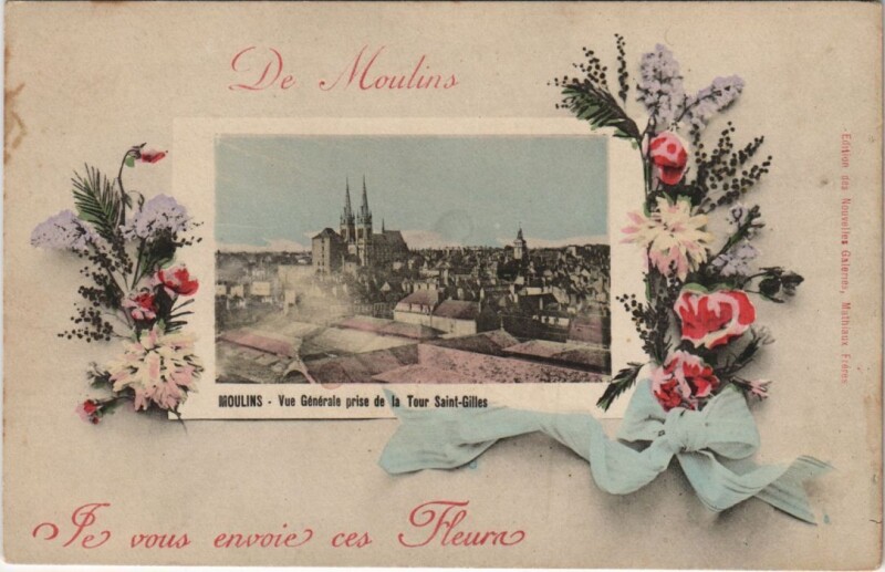 Carte postale ancienne Moulins Souvenir France à Moulins