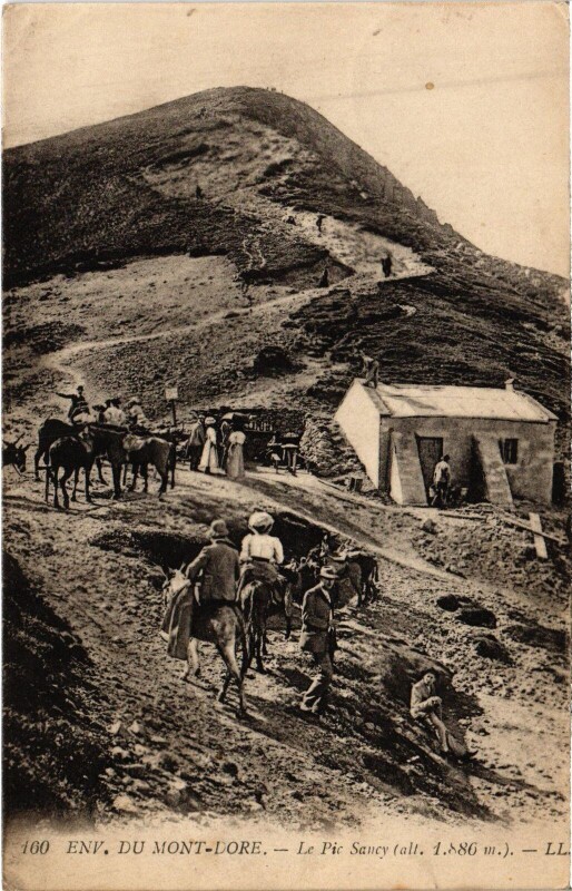 Carte postale ancienne Le Mont-Dore Environs - Le Pic Sancy à Mont-Dore