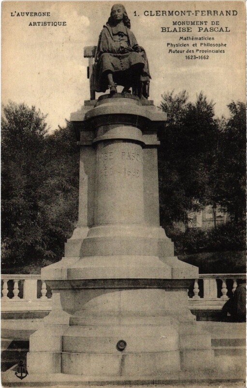 Carte postale ancienne Clermont-Ferrand Monument de Blaise Pascal à Clermont-Ferrand