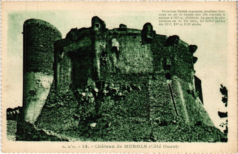 Carte postale ancienne Murol Chateau de Murols - Cote Ouest à Murol