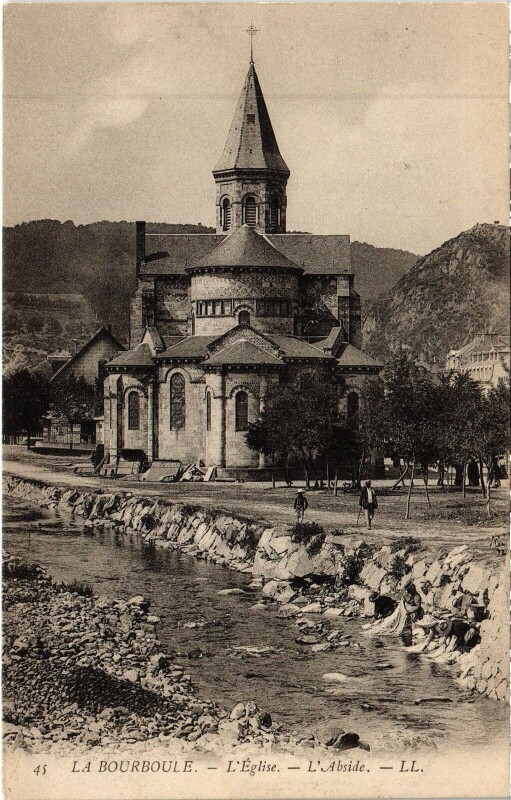 Carte postale ancienne La Bourboule L'Eglise - L'Abside à La Bourboule