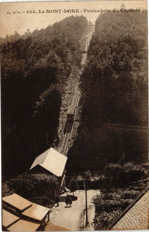 Carte postale ancienne L'Auvergne Pittoresque - Le Mont-Dore - Funiculaire du Capucin à Mont-Dore