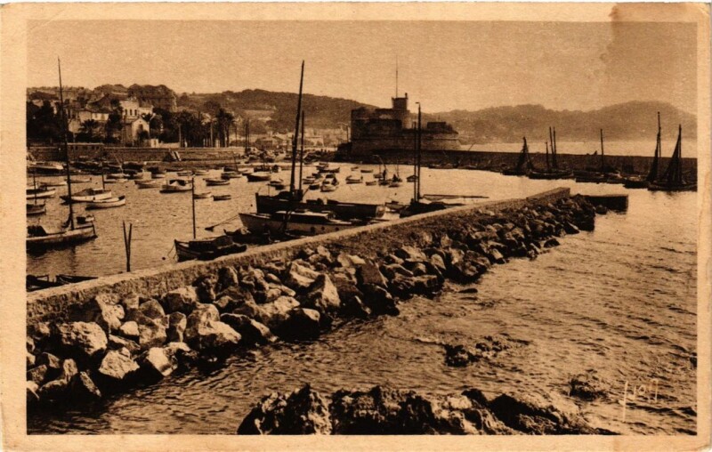 Carte postale ancienne Toulon Le Fort Saint-Louis à Toulon