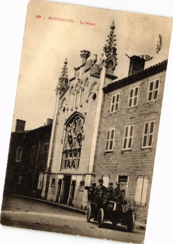 Carte postale ancienne Montbrison - La Diana à Montbrison