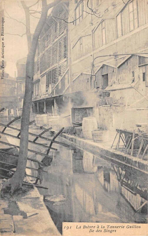 Carte postale ancienne Vieux Paris - Paris 13e - La Bievre A La Tannerie Guillou Ile Des Singes à Paris 13e