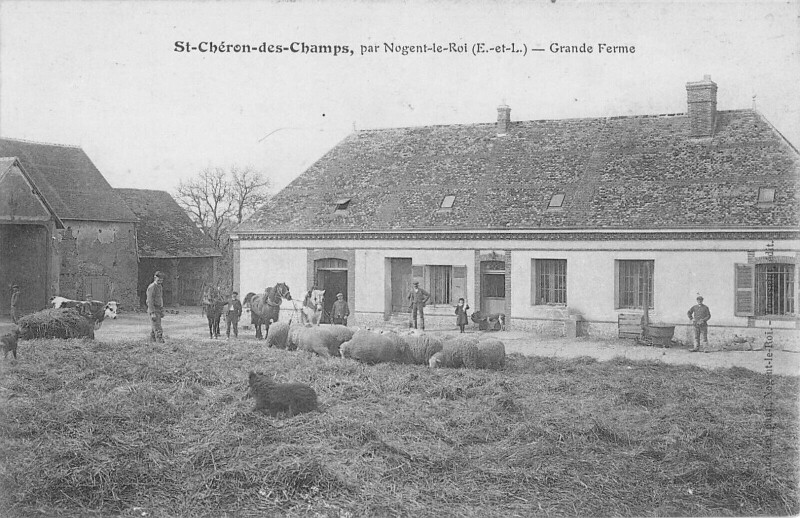 Carte postale ancienne Saint Cheron Des Champs Par Nogent Le Roi Grande Ferme à Nogent-le-Roi