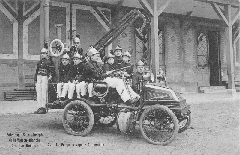 Carte postale ancienne Paris - Paris 13e - Rue Bobillot - Patronage Maison Blanche /POMPE Vapeur à Paris 13e