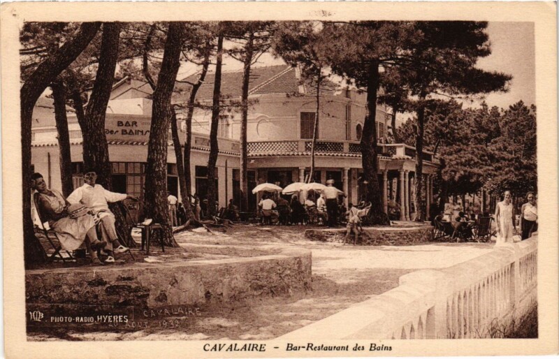 Carte postale ancienne Cavalaire - Bar-Restaurant des Bains