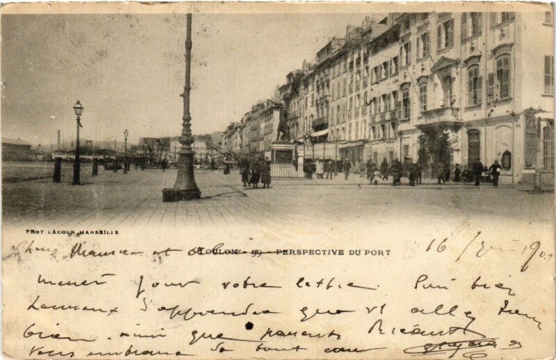 Carte postale ancienne Toulon Perspective du Port à Toulon