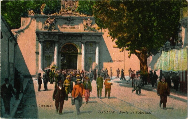 Carte postale ancienne Toulon Porte de l'Arsenal à Toulon
