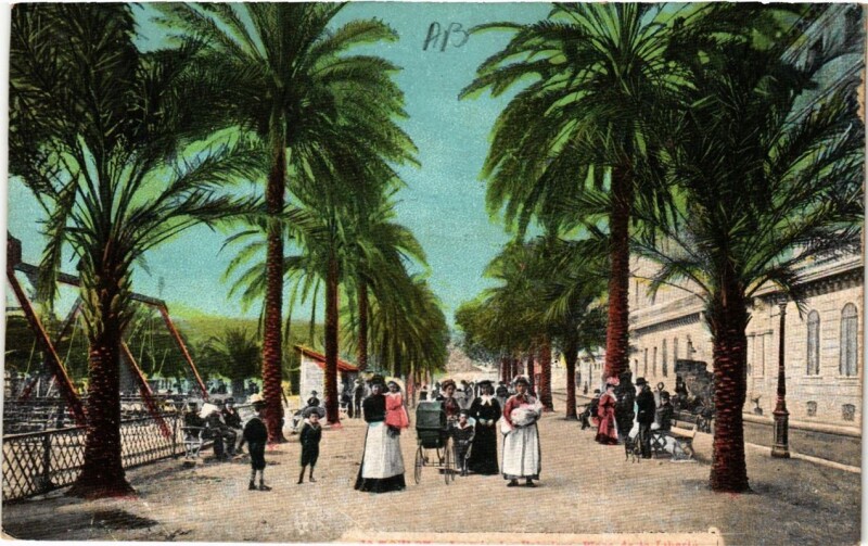 Carte postale ancienne Toulon Place de la Liberté à Toulon
