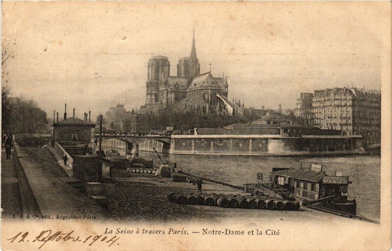 Carte postale ancienne Paris 4e La Seine á travers Paris, Notre Dame et la Cité à Paris 5e