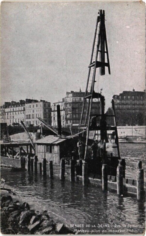Carte postale ancienne Paris - Bordes de la Seine à Paris