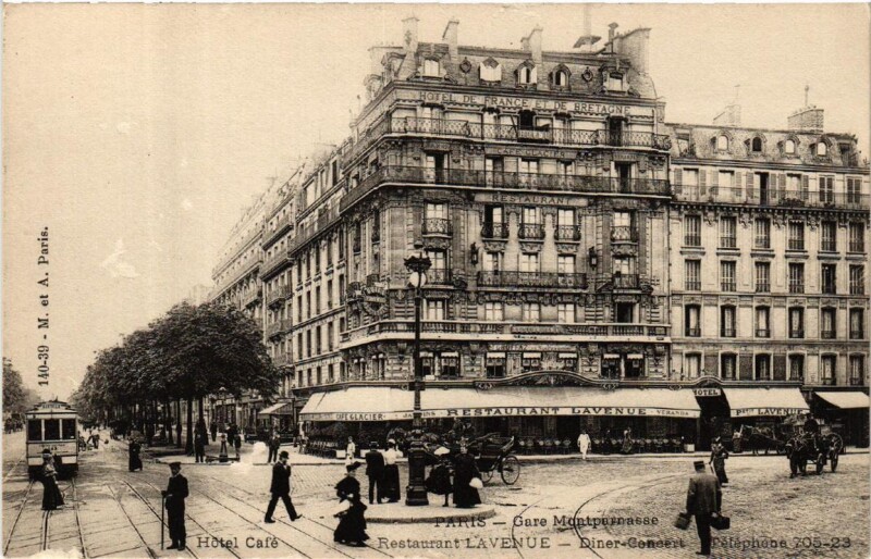 Carte postale ancienne Gare Montparnasse - Restaurant Lavenue à Paris 6e