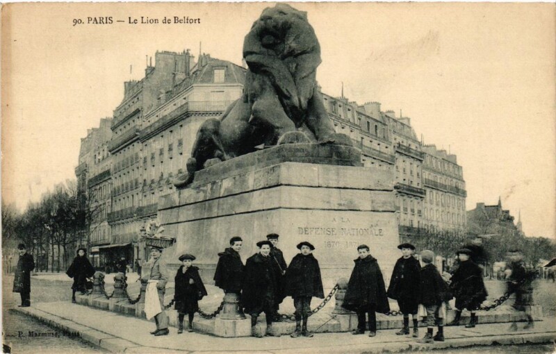 Carte postale ancienne Le Lion de Belfort à Paris 14e