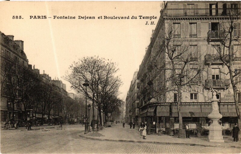 Carte postale ancienne Paris 3e Fontaine Dejean Boulevard du Temple à Paris 3e