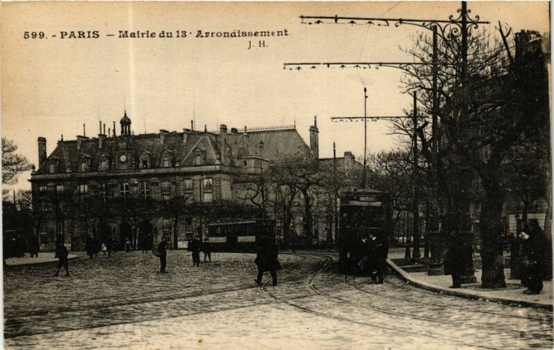 Carte postale ancienne Mairie du 13e Arrondissement à Paris 13e