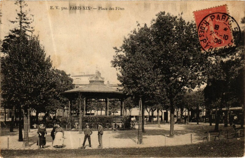 Carte postale ancienne Place des Fêtes à Paris 19e