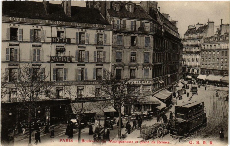 Carte postale ancienne Boulevard du Montparnasse et place de Rennes à Paris 15e