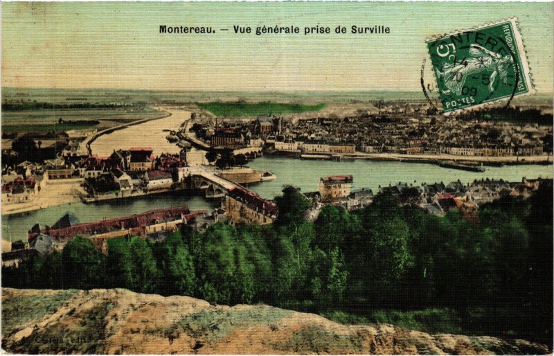 Carte postale ancienne Montereau Vue Generale prise de Surville à Surville