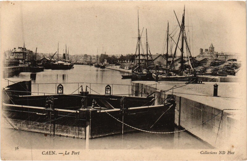 Carte postale ancienne Caen Le Port