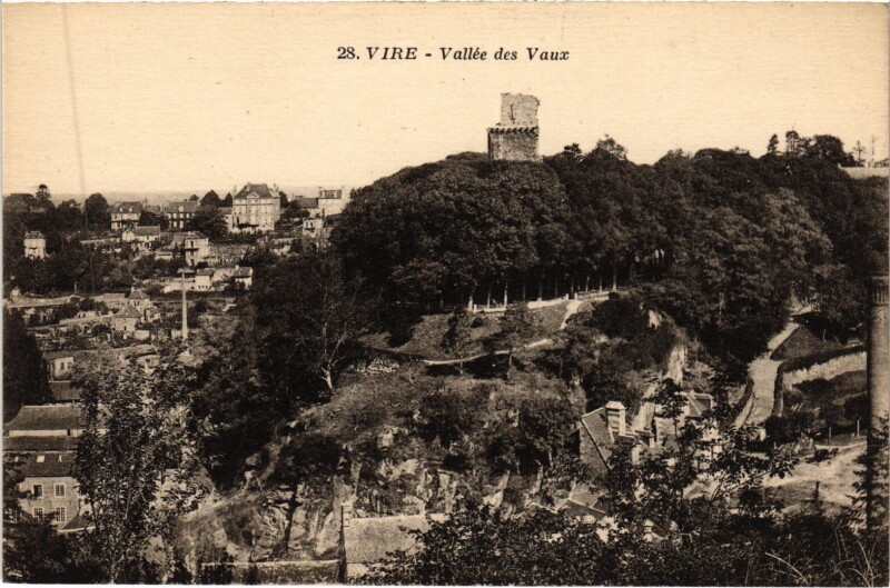 Carte postale ancienne Vire Vallee des Vaux