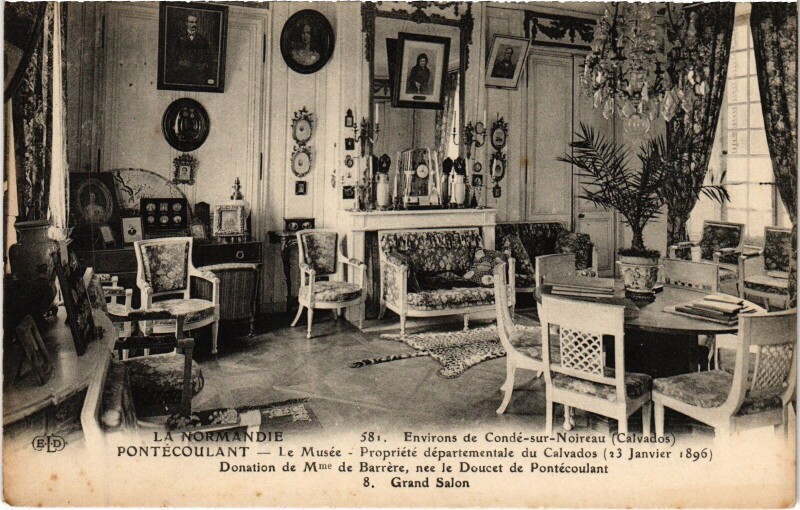 Carte postale ancienne Pontecoulant Le Musee - Grand salon