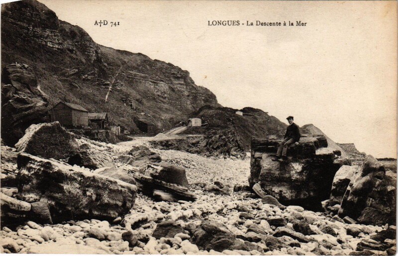 Carte postale ancienne Longues-sur-Mer La Descente a le Mer à Longues-sur-Mer