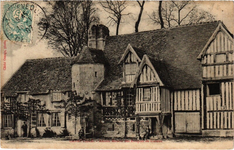 Carte postale ancienne Canapville Ancien Manoir des Eveques de Liseux à Canapville