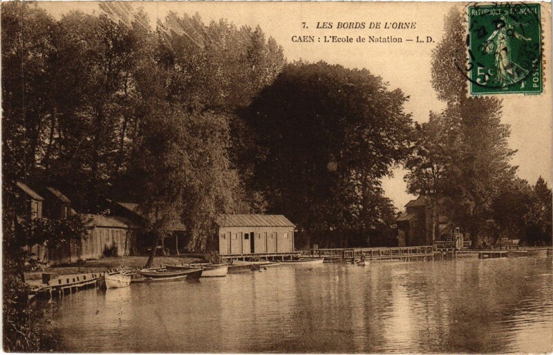 Carte postale ancienne Caen L'Ecole de Natation