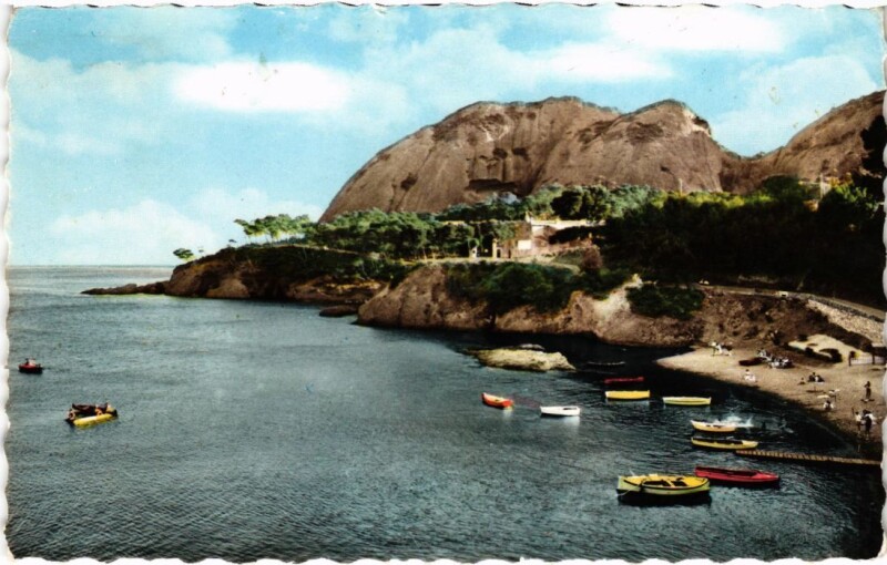 Carte postale ancienne La Ciotat La Plage du Mugel à La Ciotat