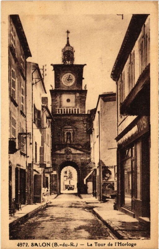 Carte postale ancienne Salon-de-Provence La Tour de l'Horloge à Salon-de-Provence