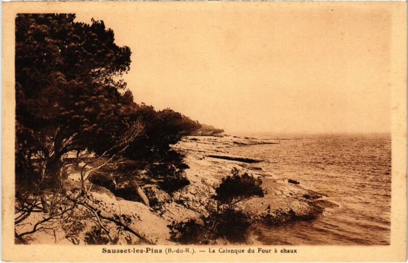 Carte postale ancienne Sausset-les-Pins La Calanque du Four a Chaux à Sausset-les-Pins