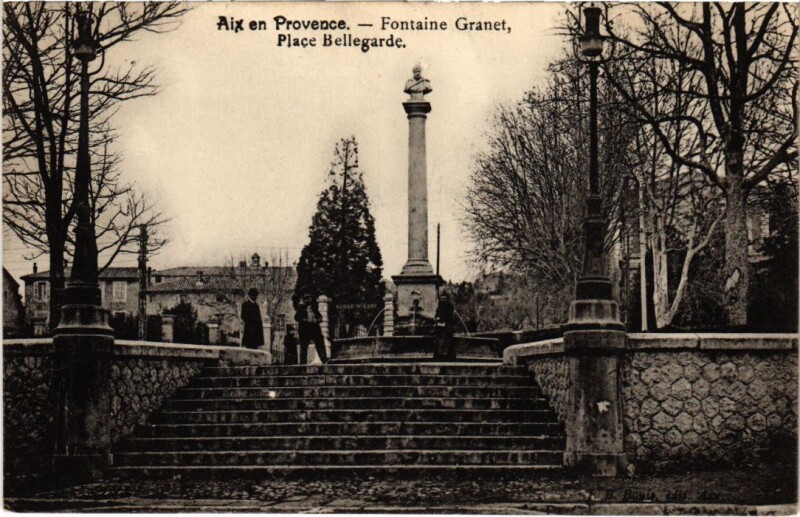 Carte postale ancienne Aix-en-Provence Fontaine Granet - Place Bellegarde à Aix-en-Provence