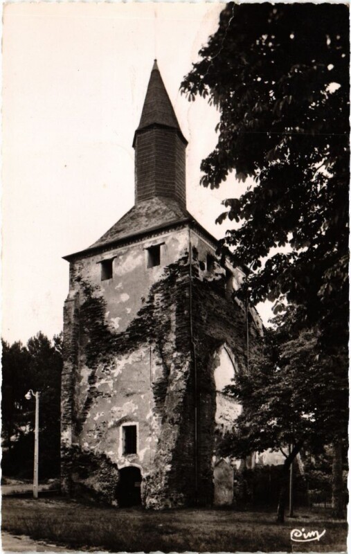 Carte postale ancienne Mimizan-Bourg La Vieille Eglise France à Mimizan