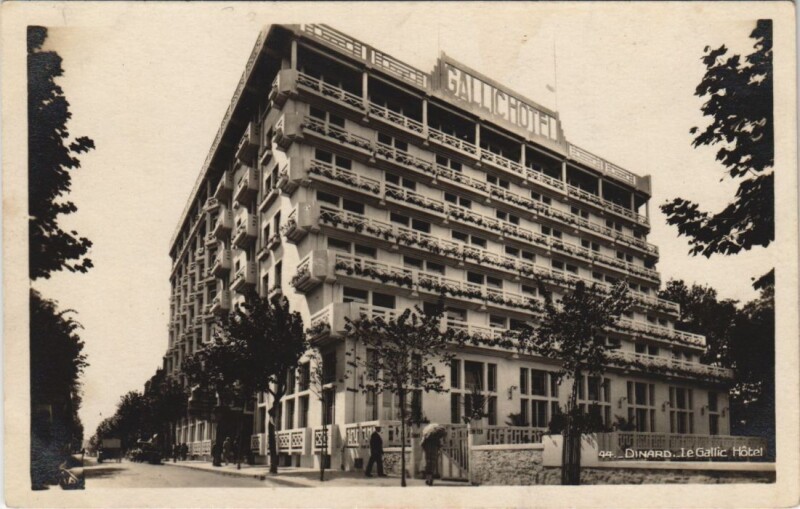 Carte postale ancienne Dinard Hotel Gallic à Dinard