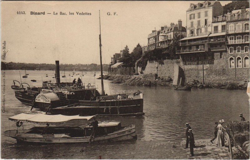 Carte postale ancienne Dinard Le Bac, les Vedettes à Dinard