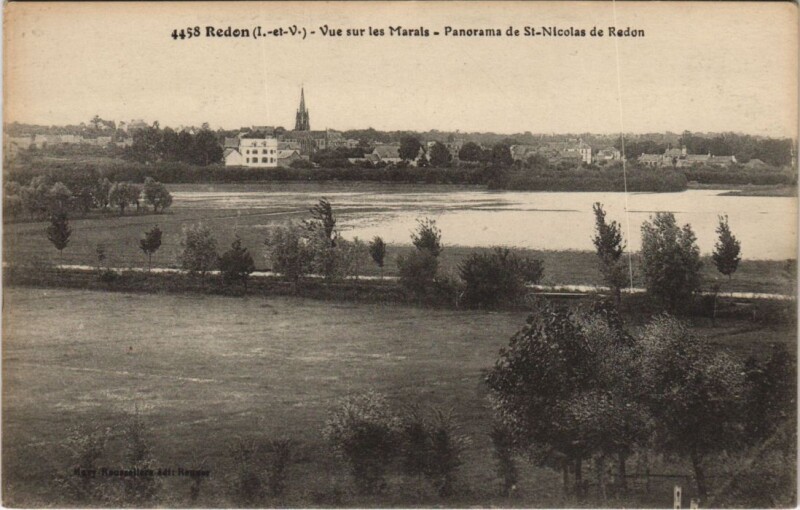 Carte postale ancienne Redon vue sur les Marais à Redon