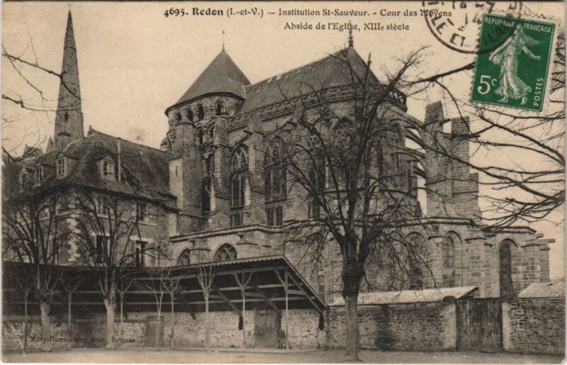 Carte postale ancienne 4695.  Redon (I.-et-V.).- Institution St-Sauveur.- Cour des moyens - Abside de l'église, XII° siècle. à Redon