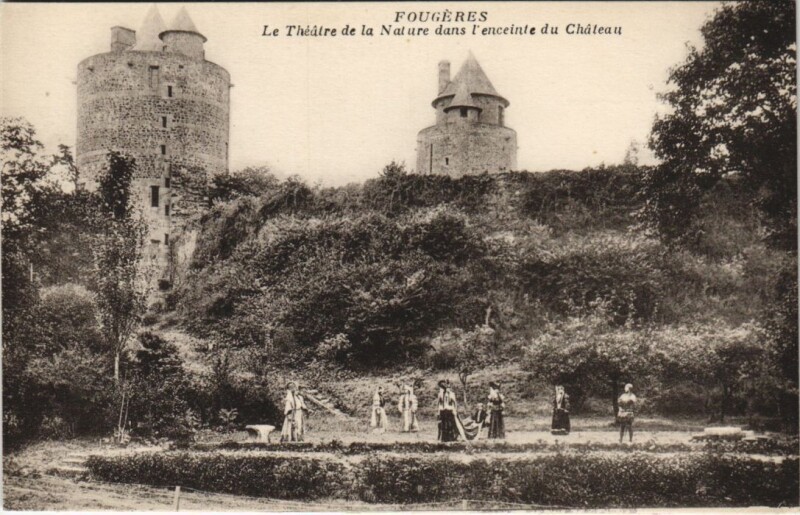 Carte postale ancienne Fougeres Theatre de la Nature