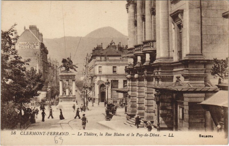 Carte postale ancienne Clermont Ferrand Le Theatre ,Rue Blatin à Clermont-Ferrand