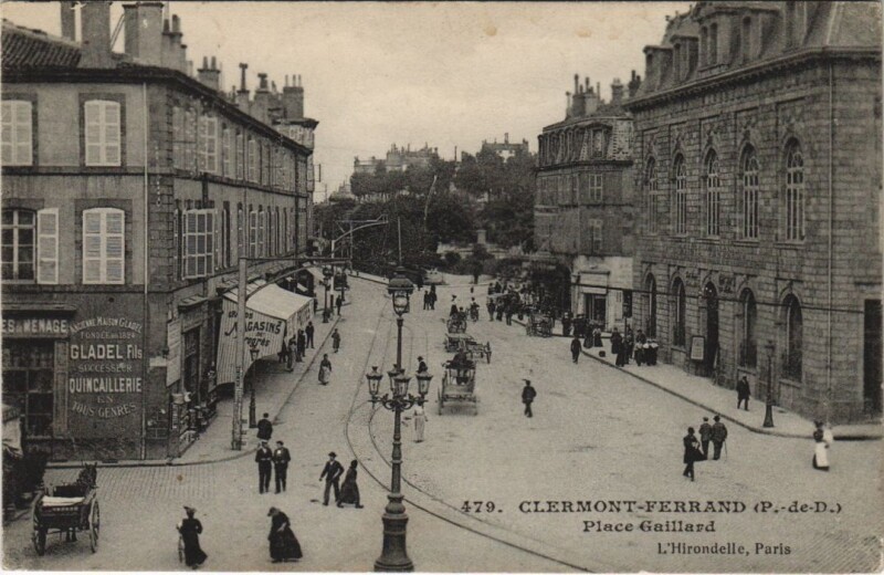 Carte postale ancienne Clermont Ferrand Place Gaillard à Clermont-Ferrand
