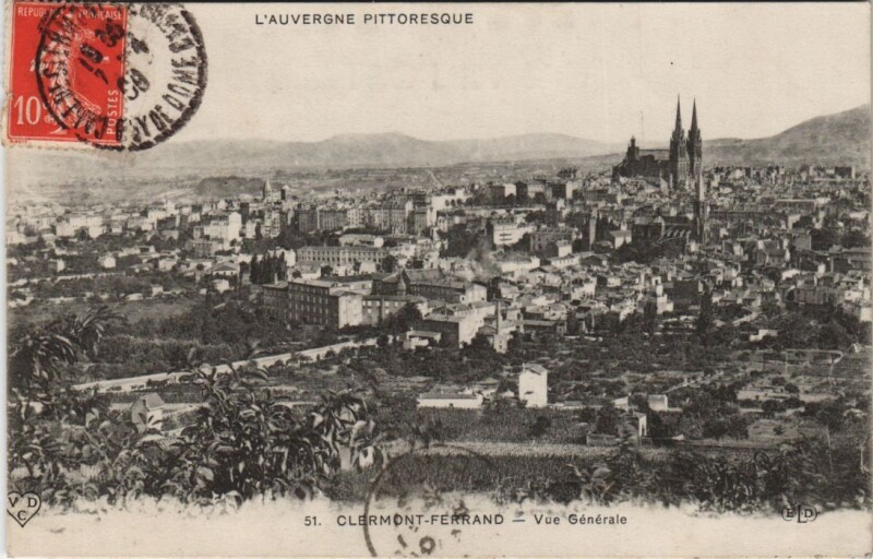 Carte postale ancienne Clermont Ferrand vue generale à Clermont-Ferrand