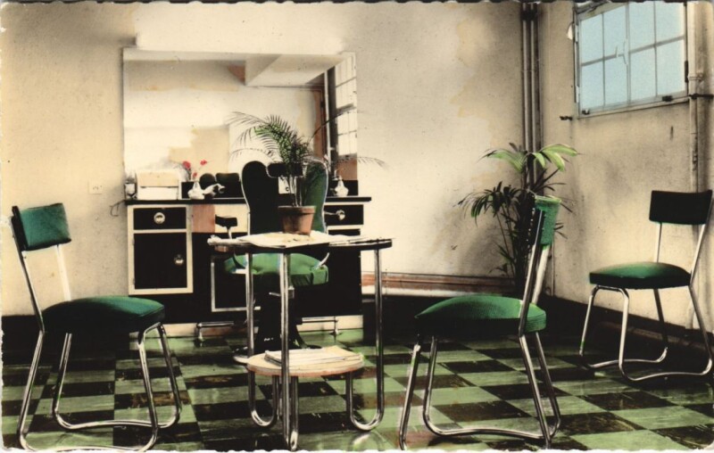 Carte postale ancienne Clermont Ferrand centre Medico Psychotherapique à Clermont-Ferrand