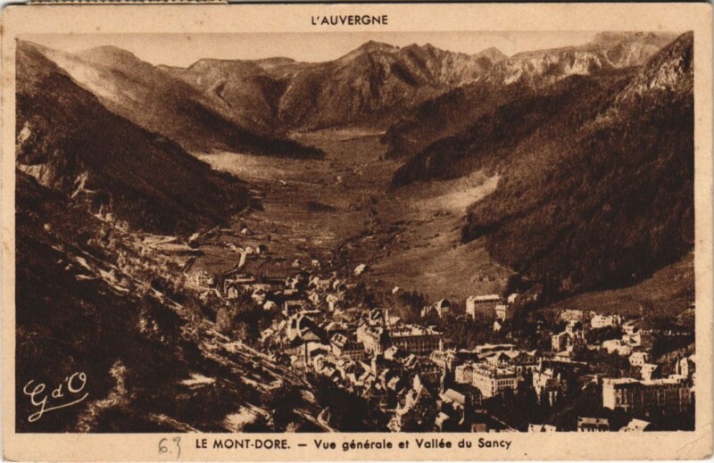 Carte postale ancienne Le Mont Dore vue generale à Mont-Dore