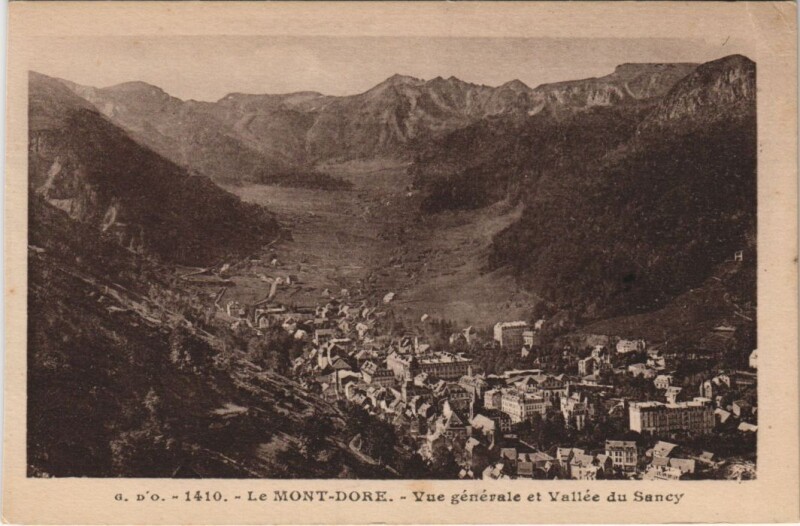 Carte postale ancienne Le Mont Dore vue generale à Mont-Dore