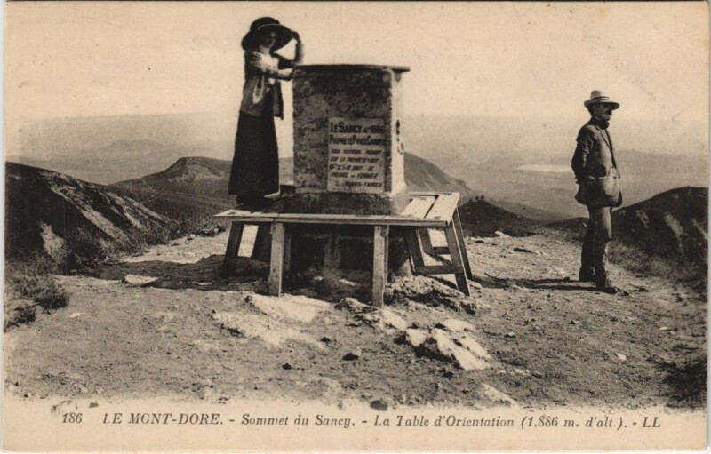 Carte postale ancienne Le Mont Dore Table d'Orientation à Mont-Dore