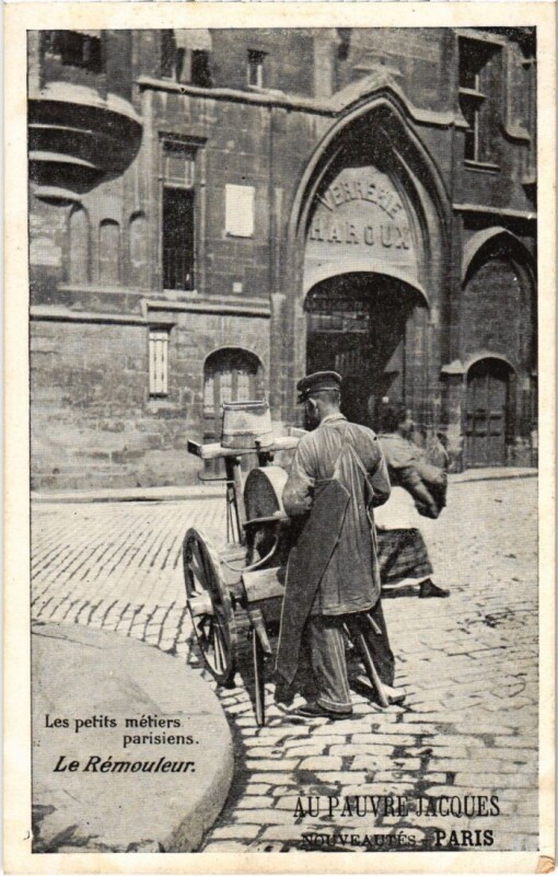 Carte postale ancienne Paris Petits Metiers le remouleur